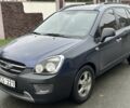 Синій Кіа Каренс, об'ємом двигуна 2 л та пробігом 280 тис. км за 2600 $, фото 1 на Automoto.ua