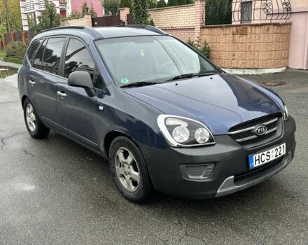 Синій Кіа Каренс, об'ємом двигуна 2 л та пробігом 280 тис. км за 2600 $, фото 2 на Automoto.ua