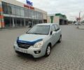 Синій Кіа Каренс, об'ємом двигуна 2 л та пробігом 180 тис. км за 5500 $, фото 5 на Automoto.ua