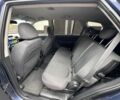 Синій Кіа Каренс, об'ємом двигуна 2 л та пробігом 280 тис. км за 2600 $, фото 7 на Automoto.ua