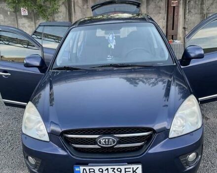 Синий Киа Каренс, объемом двигателя 2 л и пробегом 234 тыс. км за 6500 $, фото 5 на Automoto.ua