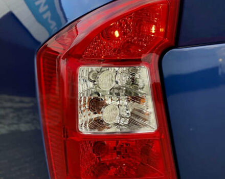 Синій Кіа Каренс, об'ємом двигуна 1.99 л та пробігом 251 тис. км за 6699 $, фото 22 на Automoto.ua