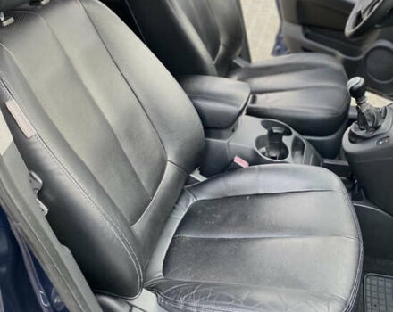 Синій Кіа Каренс, об'ємом двигуна 1.99 л та пробігом 251 тис. км за 6699 $, фото 36 на Automoto.ua