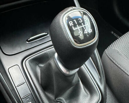 Синий Киа Каренс, объемом двигателя 1.69 л и пробегом 188 тыс. км за 12300 $, фото 20 на Automoto.ua