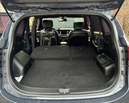 Синій Кіа Каренс, об'ємом двигуна 1.7 л та пробігом 75 тис. км за 13000 $, фото 9 на Automoto.ua