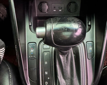 Синій Кіа Каренс, об'ємом двигуна 1.7 л та пробігом 75 тис. км за 13000 $, фото 18 на Automoto.ua