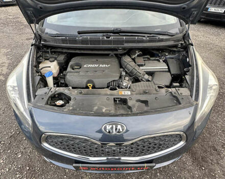 Синий Киа Каренс, объемом двигателя 1.69 л и пробегом 188 тыс. км за 12300 $, фото 41 на Automoto.ua