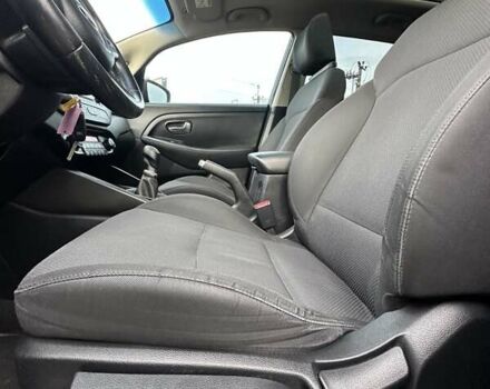 Синий Киа Каренс, объемом двигателя 1.69 л и пробегом 188 тыс. км за 11500 $, фото 22 на Automoto.ua