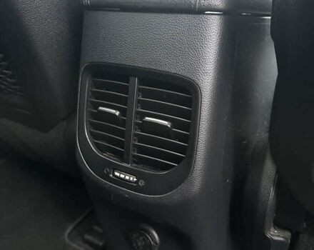 Синий Киа Каренс, объемом двигателя 1.69 л и пробегом 188 тыс. км за 12300 $, фото 24 на Automoto.ua