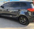Синій Кіа Каренс, об'ємом двигуна 2 л та пробігом 228 тис. км за 10200 $, фото 6 на Automoto.ua