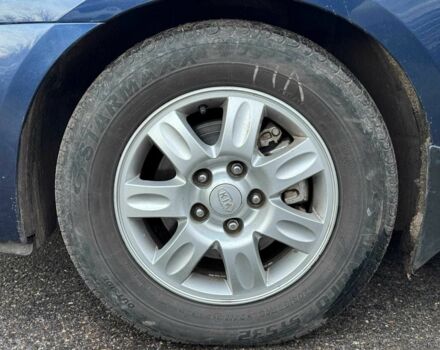 Синий Киа Каренс, объемом двигателя 2 л и пробегом 234 тыс. км за 6990 $, фото 9 на Automoto.ua