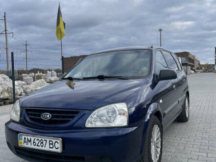 Синий Киа Каренс, объемом двигателя 2 л и пробегом 187 тыс. км за 3900 $, фото 1 на Automoto.ua