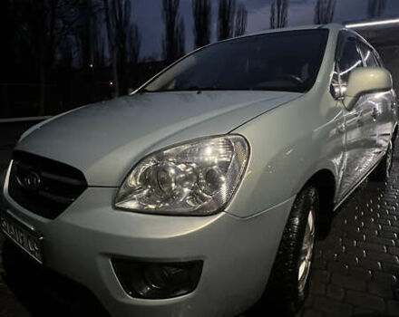 Синий Киа Каренс, объемом двигателя 2 л и пробегом 222 тыс. км за 5500 $, фото 1 на Automoto.ua