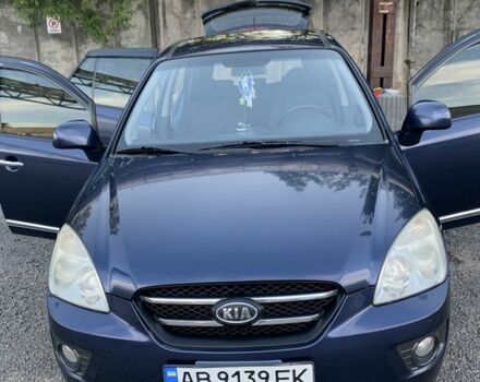 Синий Киа Каренс, объемом двигателя 2 л и пробегом 234 тыс. км за 6500 $, фото 1 на Automoto.ua
