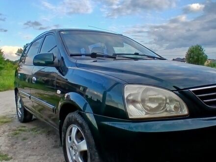 Киа Каренс 2004 в Борисполе на Automoto.ua Зеленый Киа Каренс, объемом двигателя 1.8 л и пробегом 300 тыс. км за 4300 $, фото 1 на Automoto.ua