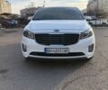 Белый Киа Карнивал, объемом двигателя 2.2 л и пробегом 124 тыс. км за 20800 $, фото 1 на Automoto.ua