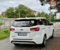 Белый Киа Карнивал, объемом двигателя 2.2 л и пробегом 85 тыс. км за 14999 $, фото 5 на Automoto.ua