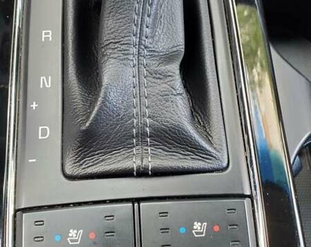 Білий Кіа Карнівал, об'ємом двигуна 2.2 л та пробігом 143 тис. км за 22000 $, фото 7 на Automoto.ua