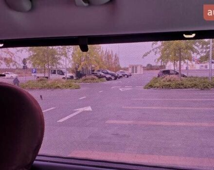 Білий Кіа Карнівал, об'ємом двигуна 2.2 л та пробігом 143 тис. км за 22000 $, фото 20 на Automoto.ua