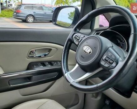 Білий Кіа Карнівал, об'ємом двигуна 2.2 л та пробігом 143 тис. км за 22000 $, фото 35 на Automoto.ua