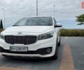 Белый Киа Карнивал, объемом двигателя 2.2 л и пробегом 143 тыс. км за 22000 $, фото 1 на Automoto.ua