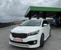 Белый Киа Карнивал, объемом двигателя 2.2 л и пробегом 167 тыс. км за 18800 $, фото 3 на Automoto.ua