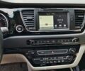Белый Киа Карнивал, объемом двигателя 2.2 л и пробегом 180 тыс. км за 18499 $, фото 60 на Automoto.ua