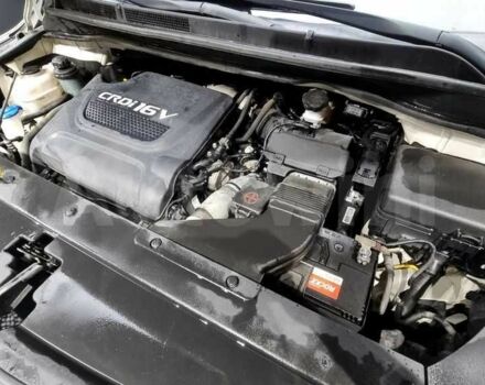 Білий Кіа Карнівал, об'ємом двигуна 0 л та пробігом 151 тис. км за 14000 $, фото 2 на Automoto.ua