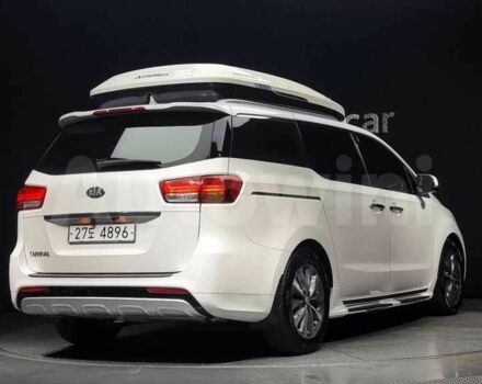 Білий Кіа Карнівал, об'ємом двигуна 0 л та пробігом 151 тис. км за 14000 $, фото 4 на Automoto.ua