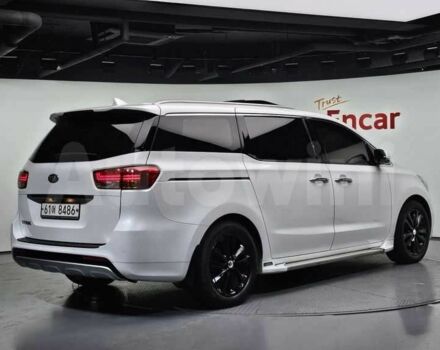 Білий Кіа Карнівал, об'ємом двигуна 0 л та пробігом 193 тис. км за 11500 $, фото 2 на Automoto.ua