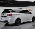Білий Кіа Карнівал, об'ємом двигуна 0 л та пробігом 193 тис. км за 11500 $, фото 2 на Automoto.ua