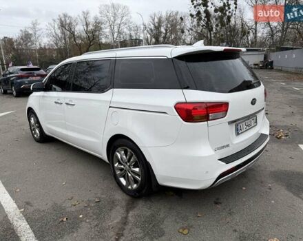 Белый Киа Карнивал, объемом двигателя 2.2 л и пробегом 126 тыс. км за 24100 $, фото 4 на Automoto.ua