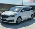 Білий Кіа Карнівал, об'ємом двигуна 2.2 л та пробігом 175 тис. км за 17999 $, фото 1 на Automoto.ua