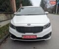 Білий Кіа Карнівал, об'ємом двигуна 2.2 л та пробігом 211 тис. км за 15900 $, фото 6 на Automoto.ua