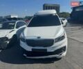 Белый Киа Карнивал, объемом двигателя 2.2 л и пробегом 150 тыс. км за 17500 $, фото 1 на Automoto.ua