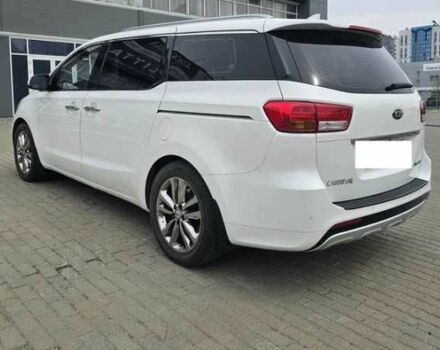 Белый Киа Карнивал, объемом двигателя 0 л и пробегом 129 тыс. км за 17800 $, фото 1 на Automoto.ua