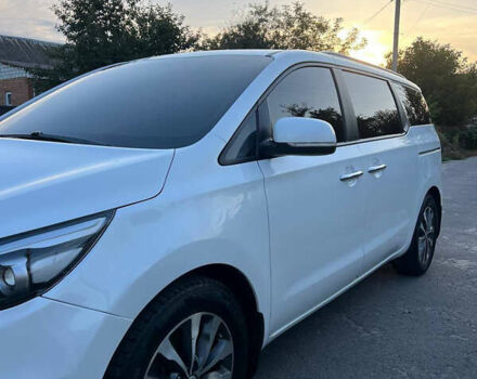 Белый Киа Карнивал, объемом двигателя 2.2 л и пробегом 197 тыс. км за 22000 $, фото 10 на Automoto.ua