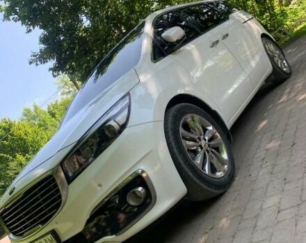 Білий Кіа Карнівал, об'ємом двигуна 2.2 л та пробігом 180 тис. км за 23600 $, фото 4 на Automoto.ua