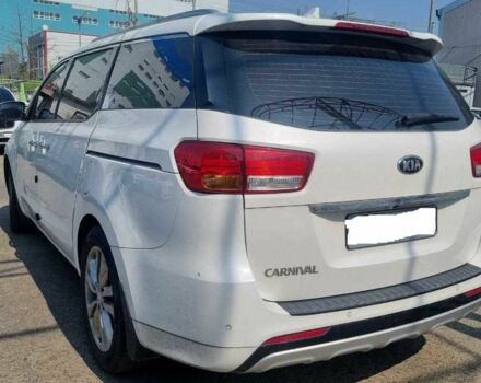 Кіа Карнівал 2017 у Києві на Automoto.ua Білий Кіа Карнівал, об'ємом двигуна 2.2 л та пробігом 120 тис. км за 16000 $, фото 4 на Automoto.ua