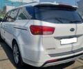 Кіа Карнівал 2017 у Києві на Automoto.ua Білий Кіа Карнівал, об'ємом двигуна 2.2 л та пробігом 120 тис. км за 16000 $, фото 4 на Automoto.ua