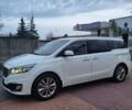 Белый Киа Карнивал, объемом двигателя 2.2 л и пробегом 132 тыс. км за 25000 $, фото 1 на Automoto.ua