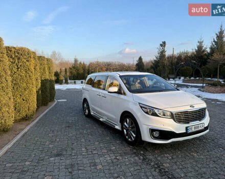 Белый Киа Карнивал, объемом двигателя 2.2 л и пробегом 165 тыс. км за 26700 $, фото 7 на Automoto.ua
