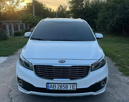Белый Киа Карнивал, объемом двигателя 2.2 л и пробегом 197 тыс. км за 22000 $, фото 12 на Automoto.ua
