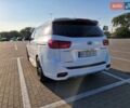 Белый Киа Карнивал, объемом двигателя 2.2 л и пробегом 149 тыс. км за 29000 $, фото 17 на Automoto.ua