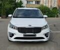 Белый Киа Карнивал, объемом двигателя 0 л и пробегом 74 тыс. км за 17900 $, фото 1 на Automoto.ua