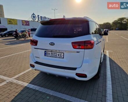 Белый Киа Карнивал, объемом двигателя 2.2 л и пробегом 149 тыс. км за 29000 $, фото 11 на Automoto.ua