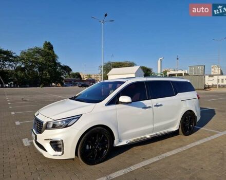 Белый Киа Карнивал, объемом двигателя 2.2 л и пробегом 149 тыс. км за 29000 $, фото 7 на Automoto.ua