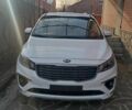 Белый Киа Карнивал, объемом двигателя 2.2 л и пробегом 81 тыс. км за 16219 $, фото 1 на Automoto.ua