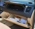 Белый Киа Карнивал, объемом двигателя 2.2 л и пробегом 120 тыс. км за 28800 $, фото 24 на Automoto.ua
