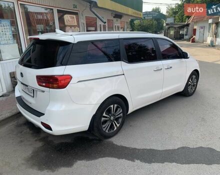 Білий Кіа Карнівал, об'ємом двигуна 2.2 л та пробігом 190 тис. км за 20800 $, фото 3 на Automoto.ua